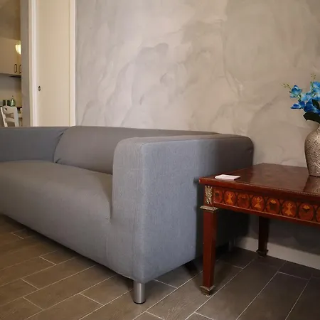 Guest house Domizia Floor Rome